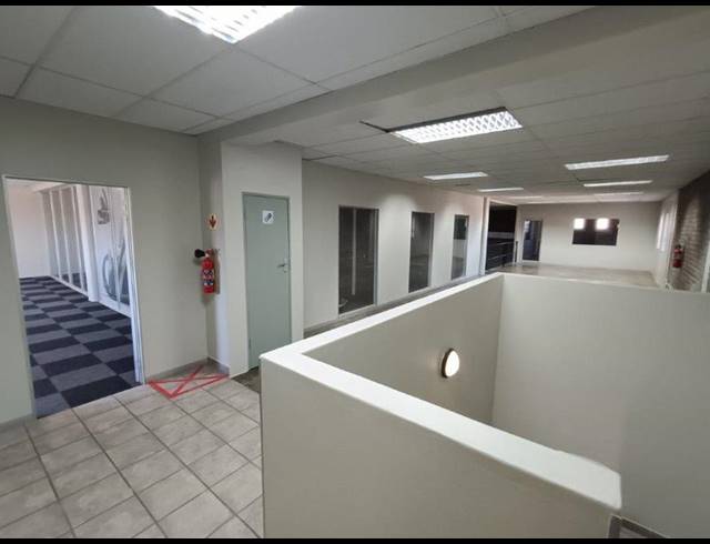 INDUSTRIAL PROPERTY TO RENT IN STORMILL